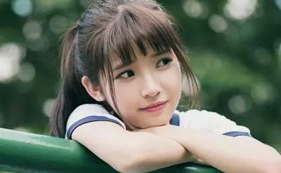 2001年农历5月初六蛇女命运如何呢(1)
