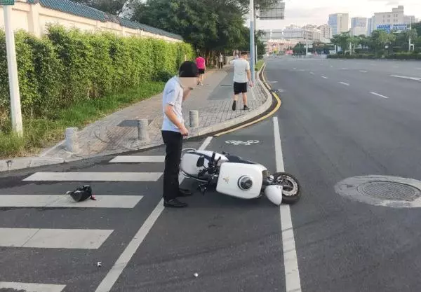 周公解梦梦见有人骑电动车摔倒了什么意思啊(6)