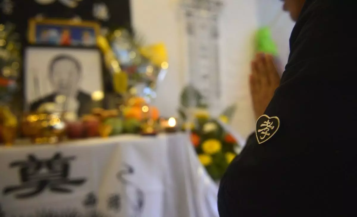 梦见爸妈去世是什么意思周公解梦(2)