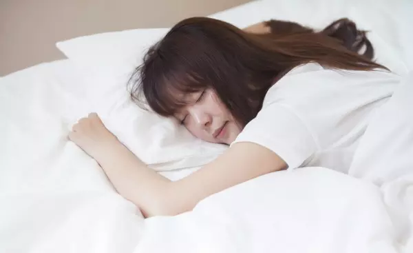 梦到走路捡好多钱是什么征兆啊周公解梦女人(1)