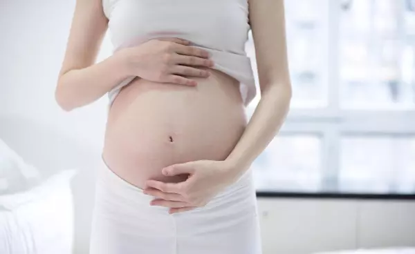 梦见别人生俩个女孩是什么意思啊周公解梦(2)