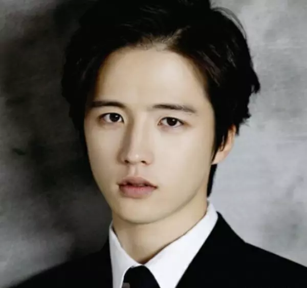 金彗星现在是女孩子还是男孩(14)