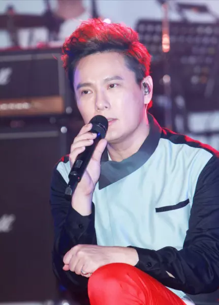 陈伟霆已婚还是未婚(24)