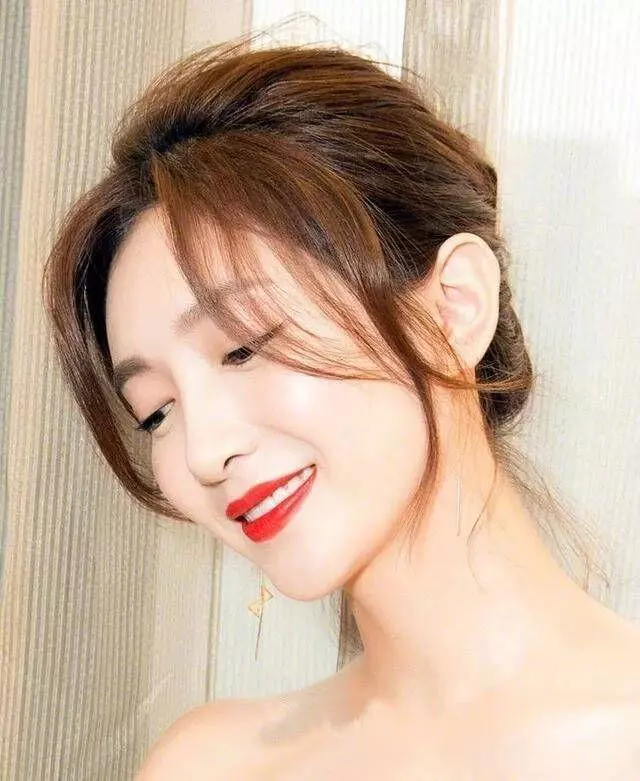 上庭短中庭下庭一样长是什么脸型(17)