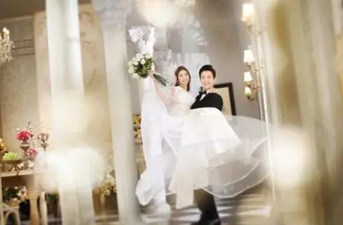 02年生肖马女性的运势如何看婚姻如何样呢(1)