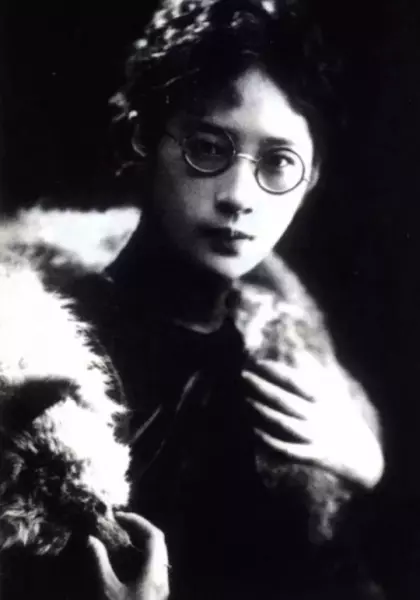 算命的说妈妈活不到五十岁什么意思呀(1)