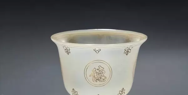 石英岩和玉石的区别(1)