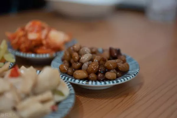 辛丑年腊月初六出生是什么命运呢女孩(2)