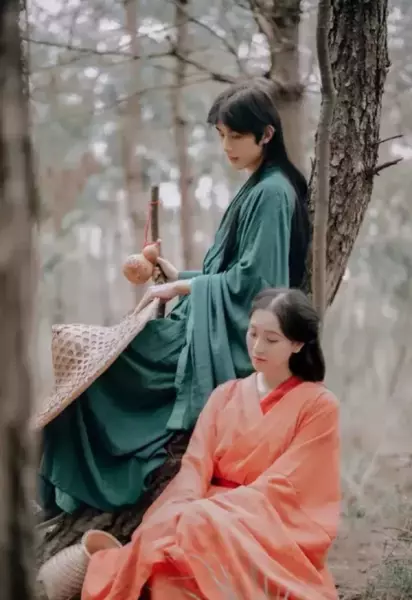 算命的说他命中犯桃花是真的吗吗还是假的(2)