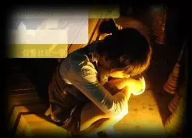 梦到爱人被人刺了一刀是什么征兆呢周公解梦女人(2)