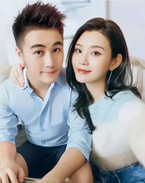 奚梦瑶的老公何猷君星座(2)