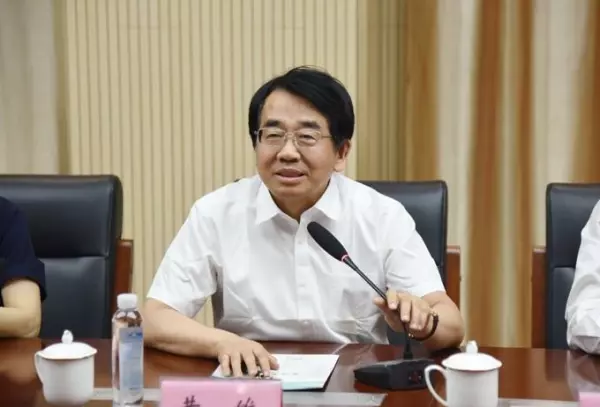 金秋萍怎么将太湖学院独有(2)