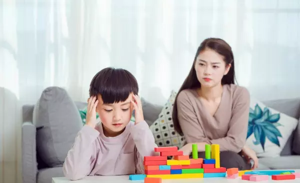 孕妇梦见黑色的虫子怎么回事周公解梦梦见蛇(2)