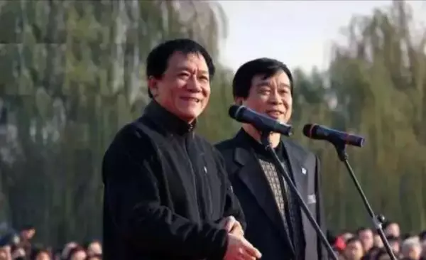 命运掌握在别人手里的调侃句子说说(4)