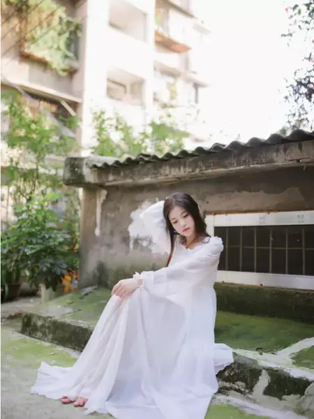 03年8月11日出生的女孩子命运怎么样(12)