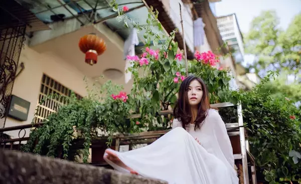 03年8月11日出生的女孩子命运怎么样(13)