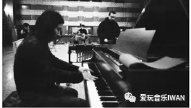 万青在国内摇滚圈什么地位(6)