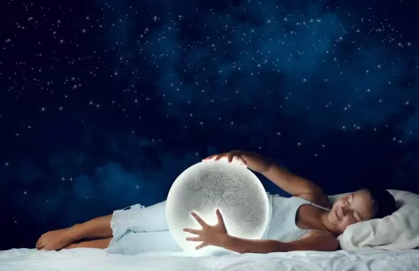 女人做梦梦到蛇很害怕有什么预兆吗周公解梦(3)