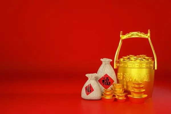 属蛇人2023年虎年运势下半年运势如何(2)