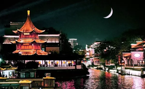 杜牧的泊秦淮表达了诗人的什么感情(2)