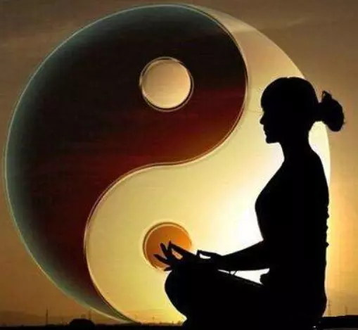 易经选日子比较准的人有哪些特点呢(10)
