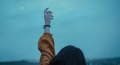 命运是掌握在自己手中的人生的意义是什么(2)