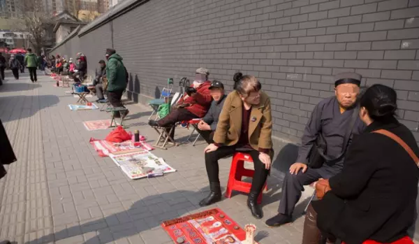 为什么算命的会问男女方面的事呢怎么回答(1)