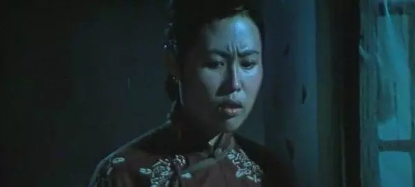 骆驼祥子中祥子一生命运的三部曲是什么(1)