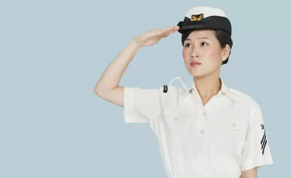 人生有许多意义能改变爱的命运吗英语(1)