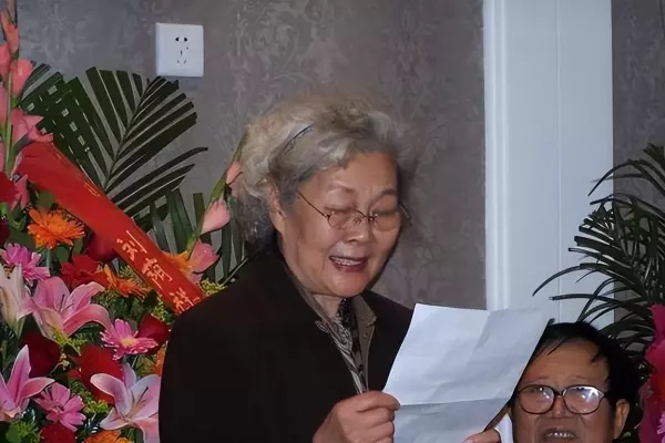 欧蕾欧蕾欧蕾欧蕾是什么歌(13)