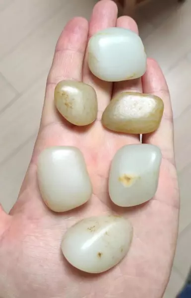 白玉佳人会才子是什么生肖(2)