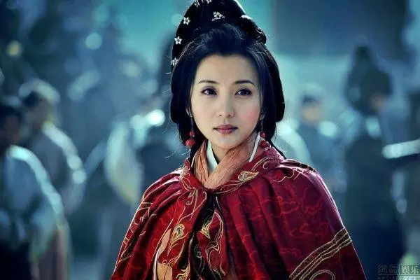 戊土女2022年感情运势怎么样呢(1)