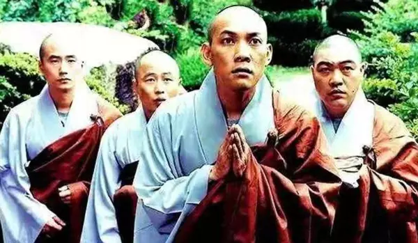 女人做梦梦到寺庙和尚是什么意思(5)