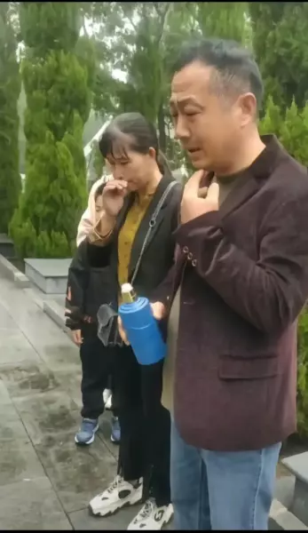 周昆训的大哥二哥是干什么工作的(3)
