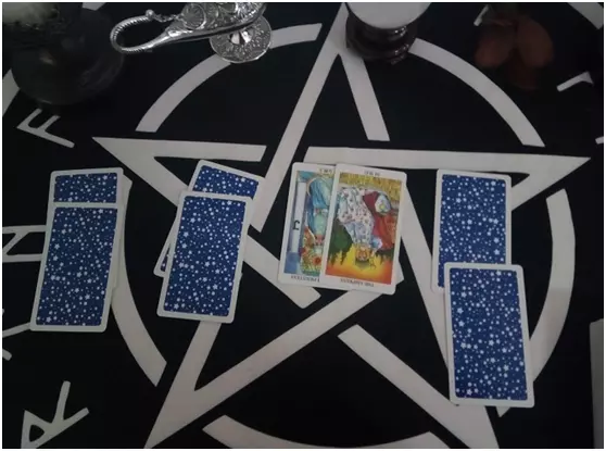 塔罗牌占卜年底会遇到真命天子吗(4)