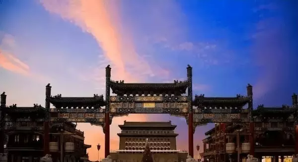 一个天桥下抽签算命的段子叫什么(1)