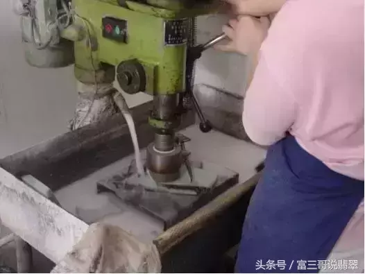 金凯麟珠宝金行翡翠是真的吗(3)