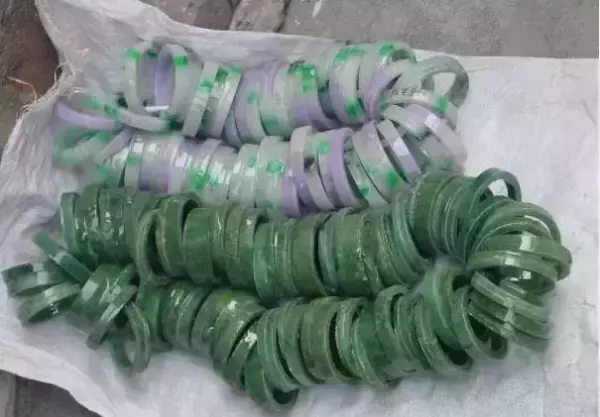 金凯麟珠宝金行翡翠是真的吗(5)