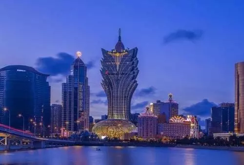 属蛇人1977冬月初二生肖运势如何呢(3)