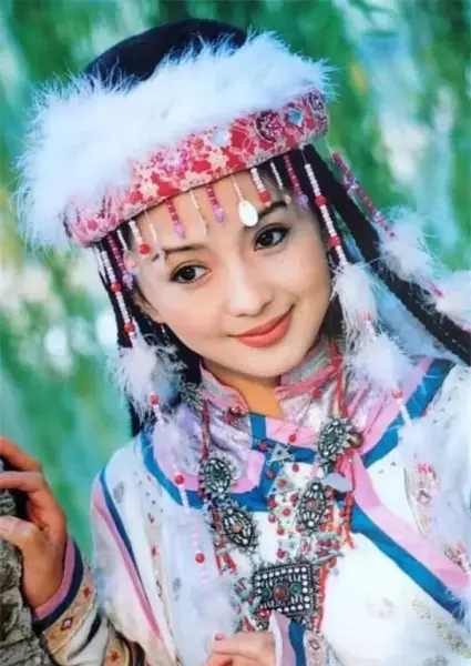 算命的说女人有香骨是什么意思呀是真的吗还是假的(1)