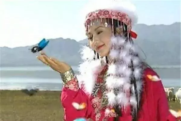 算命的说女人有香骨是什么意思呀是真的吗还是假的(6)