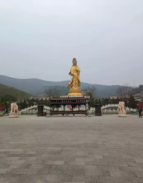 算命说十二岁之前不能进寺庙什么意思呀是真的吗(1)