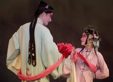 中国文学中的命运主题是什么意思啊(1)