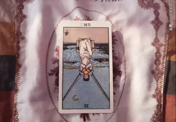 塔罗牌占卜帮你找到不顺利的原因是什么?(4)