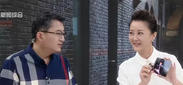 新闻坊主持人刘晔几几年出生(2)
