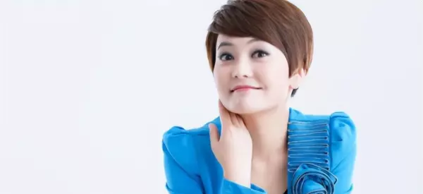 新闻坊主持人刘晔几几年出生(32)