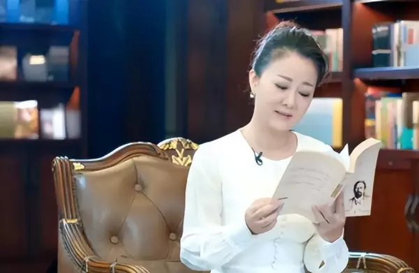 新闻坊主持人刘晔几几年出生(38)