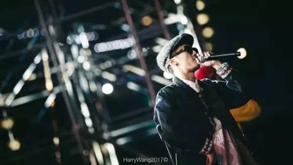 喜剧演员王天放有女朋友吗(3)