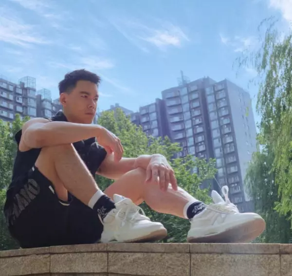 星星图案的鞋子是什么牌子的(21)