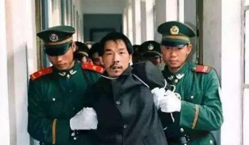 粟姓氏怎么读li还是su(1)